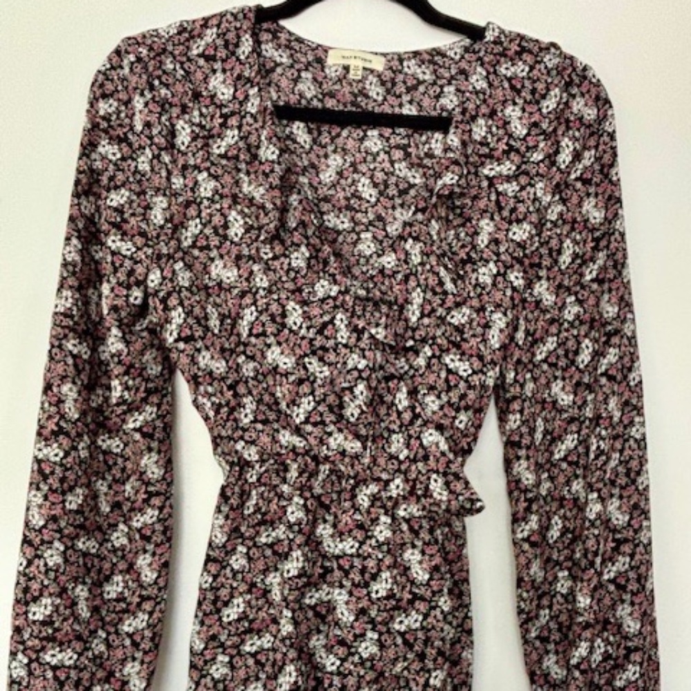 Max Studio Ditsy Floral Peplum Blouse, Size M